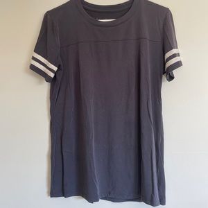 Dark gray baseball tshirt